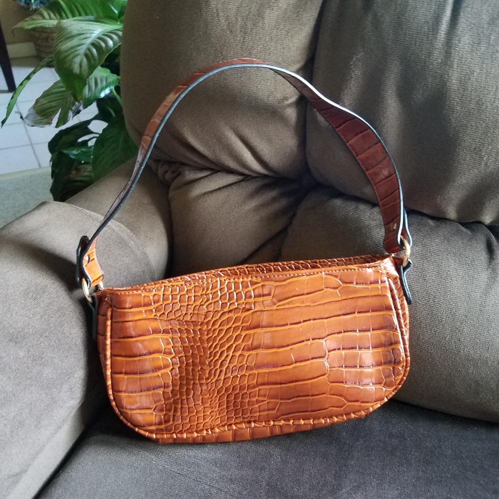 Brown croc embossed baguette